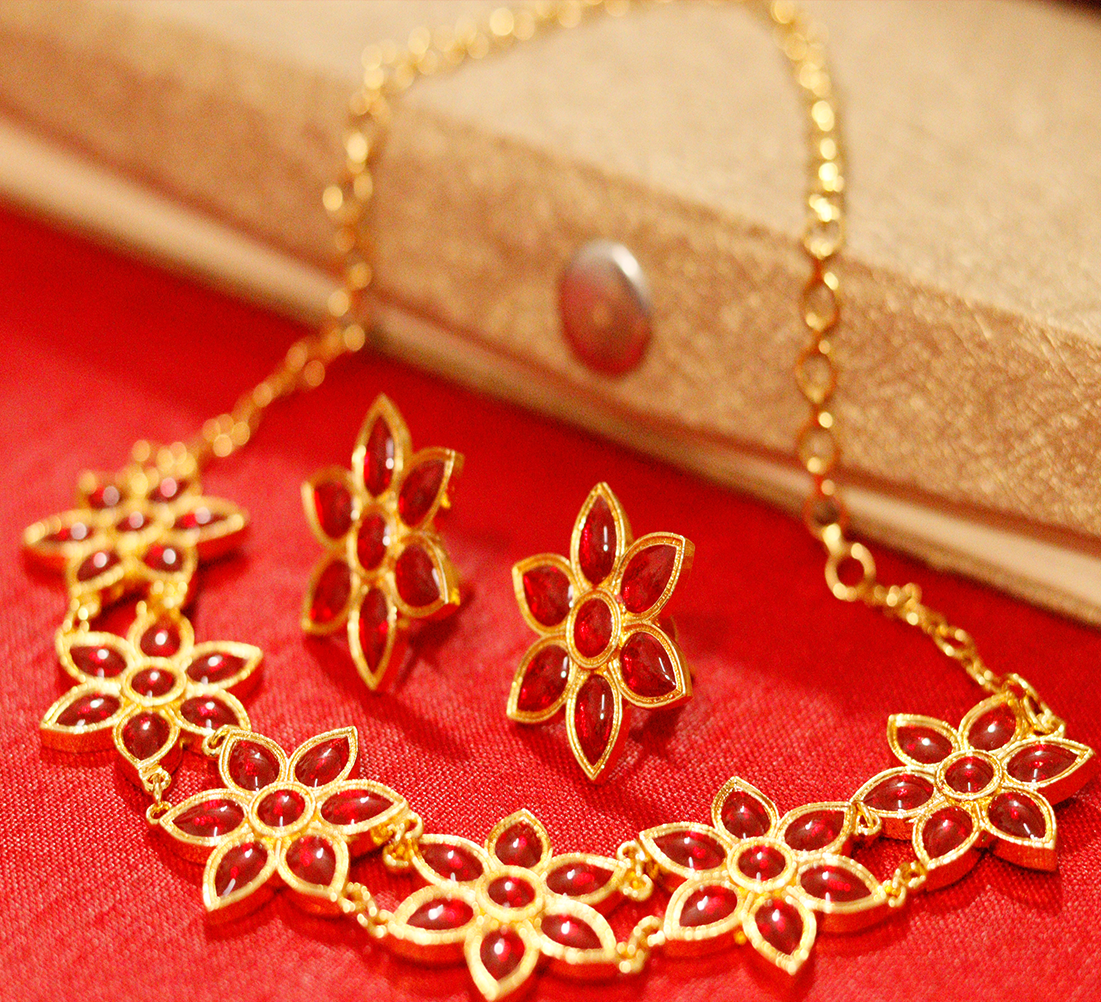 Assamese gold necklace on sale
